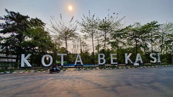 rental mobil beksi