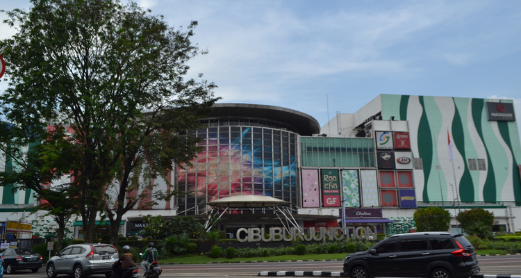 rental mobil cibubur
