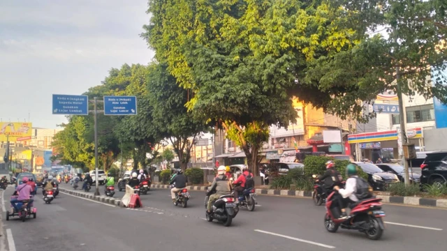 rental mobil depok